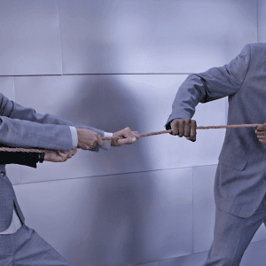 Bagaimana Cara Menyelesaikan Konflik Dalam Kantor?