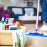 Pentingnya Membersihkan Peralatan Kebersihan Rumah